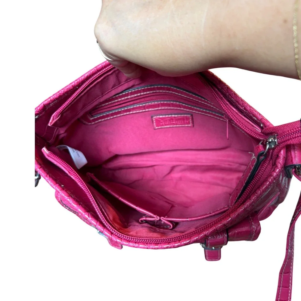 Croft & Barrow Hot‎ Pink Croc Embossed Crossbody Bag Buckle Detail Pocket